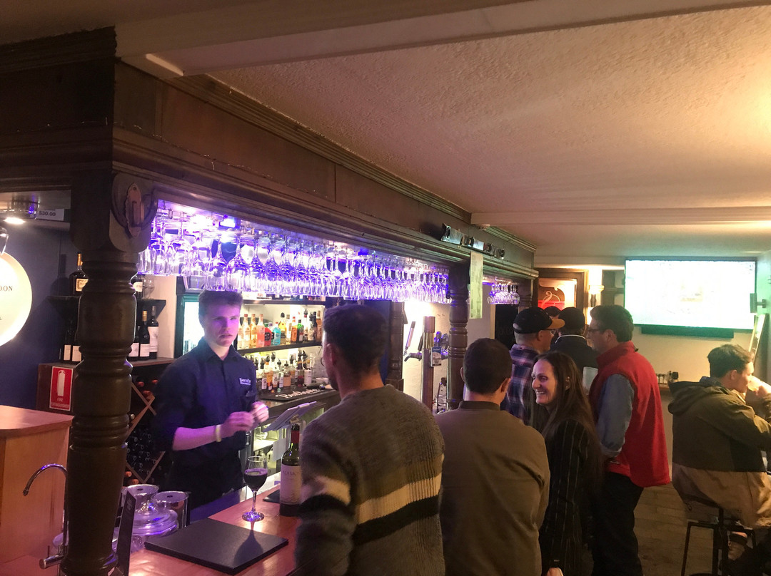 Bernti's Mountain Inn主图