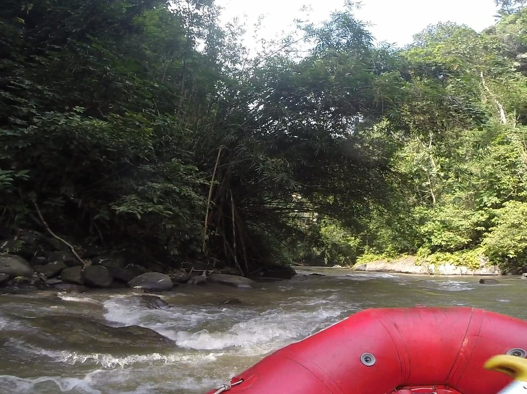 Four Seasons Private Rafting Discovery景点图片