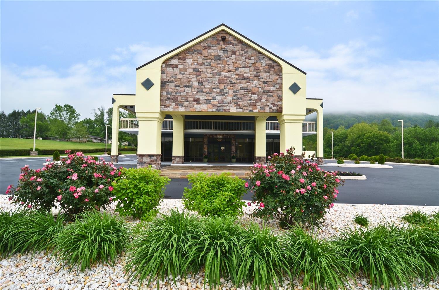 Best Western Cades Cove Inn-官方