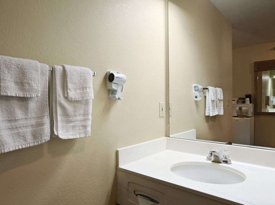 Travelodge by Wyndham Grand Island主图