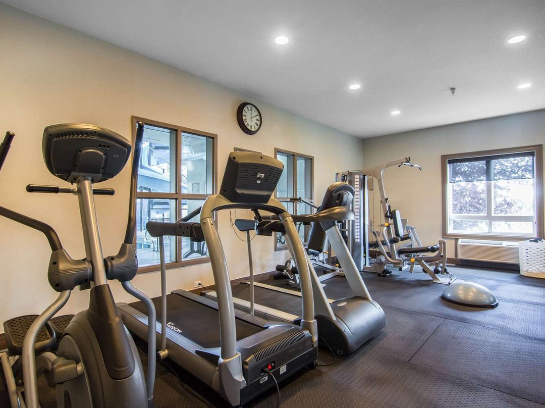 Comfort Inn & Suites Fort Saskatchewan主图