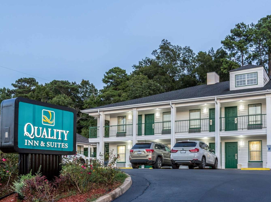 Quality Inn & Suites Near Lake Oconee主图