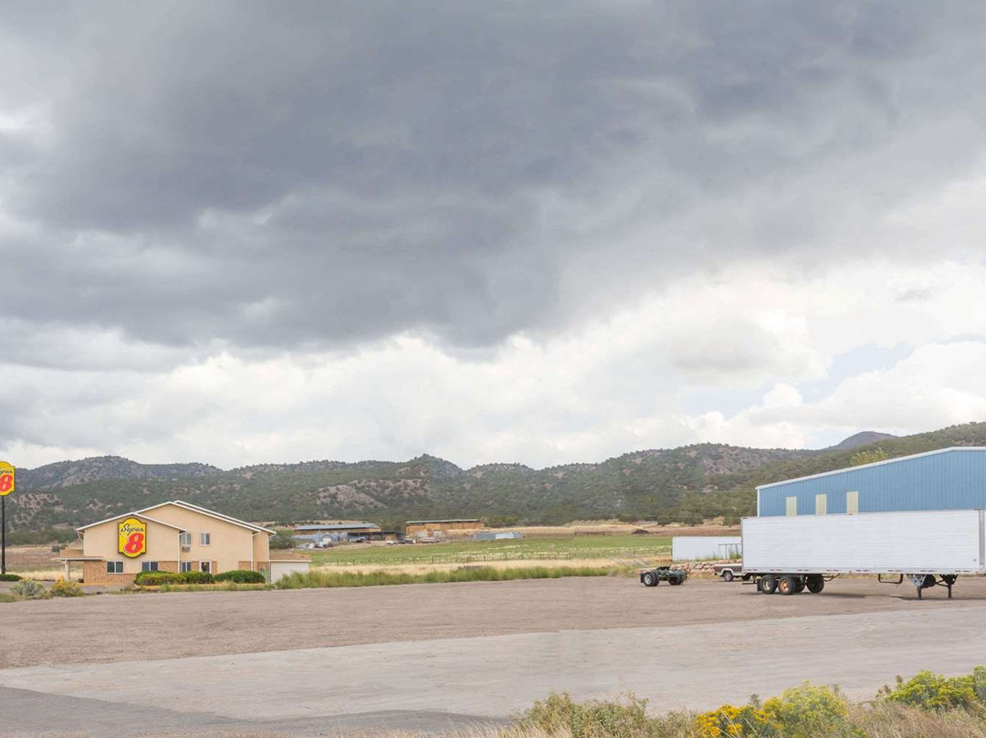 Super 8 by Wyndham Nephi主图