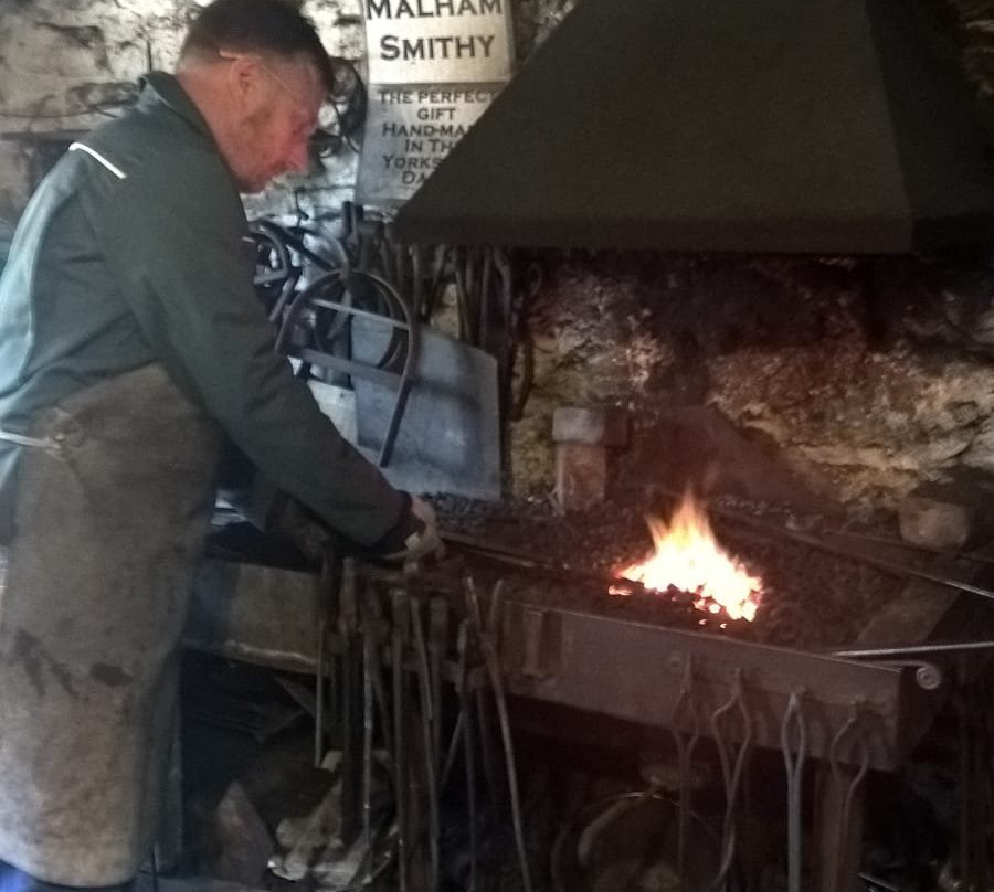 Malham Smithy Blacksmith Course景点图片