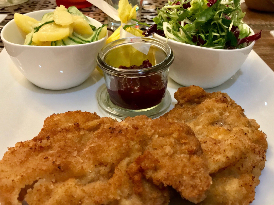 Barnstedt餐馆和美食-GUT Evening