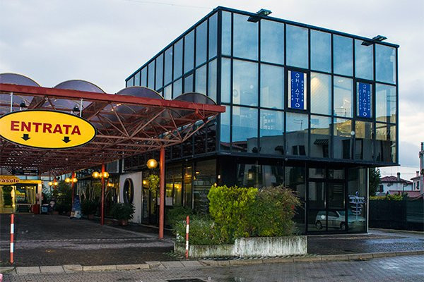 Piazza Mirasole