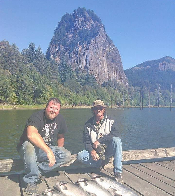 Huston’s Hookups-Washougal必去景点