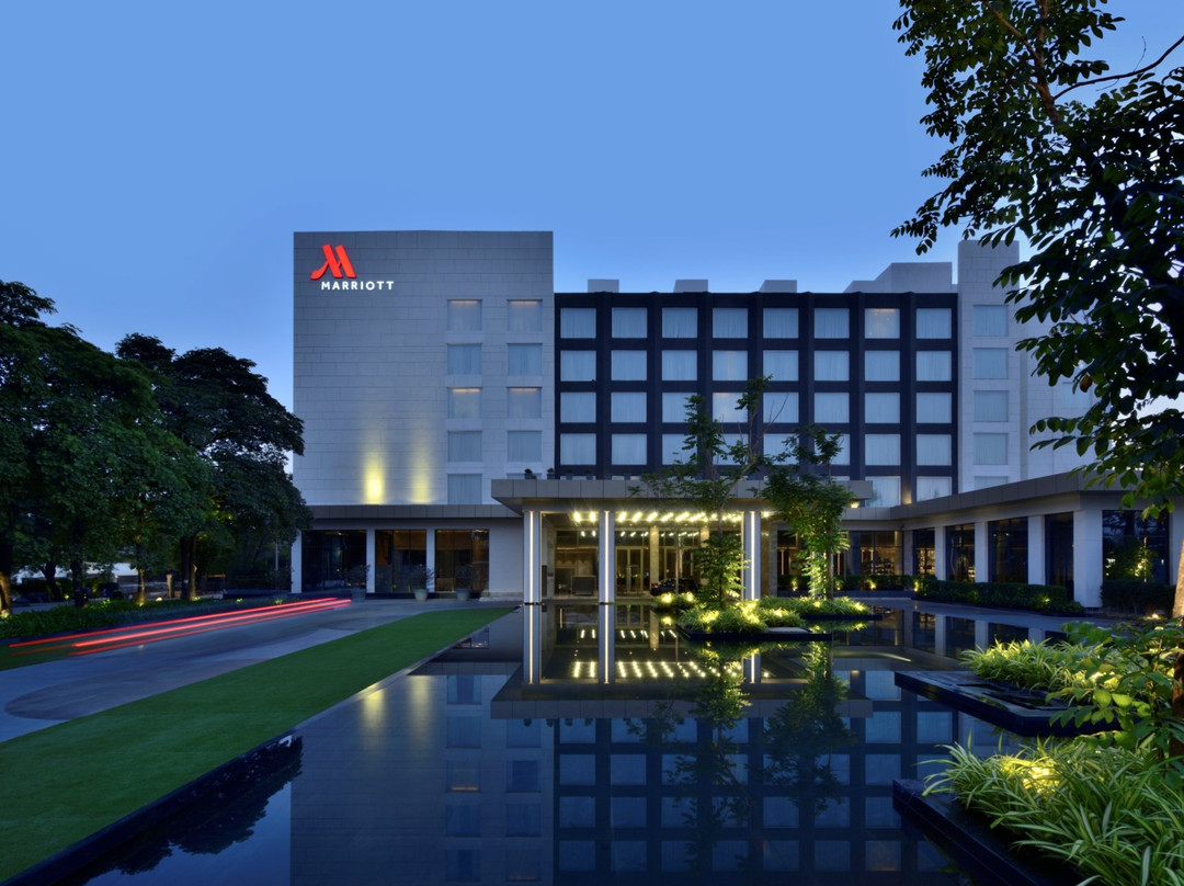 印多尔市财富地标酒店主图