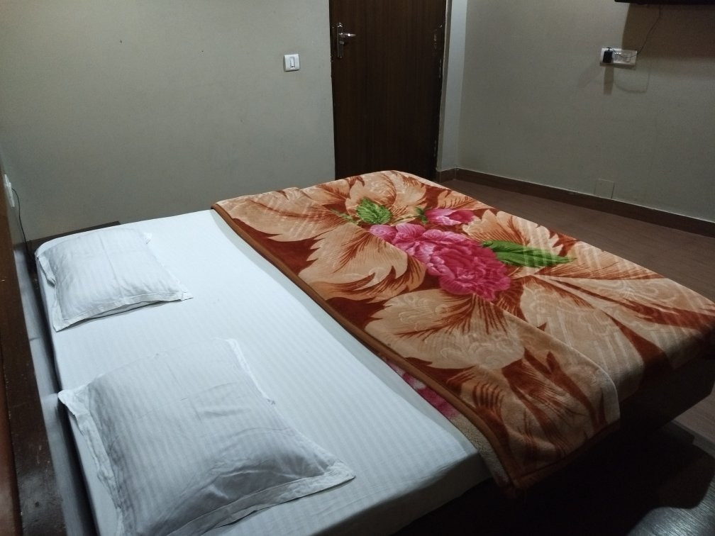 Hotel All Seasons