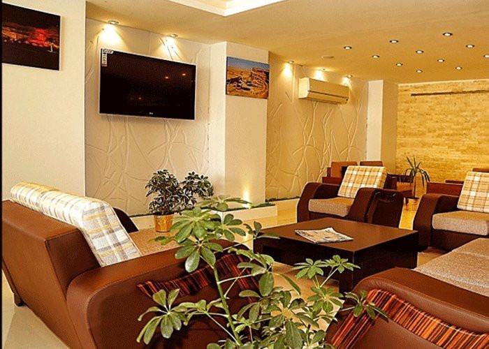 Kimia Hotel 4