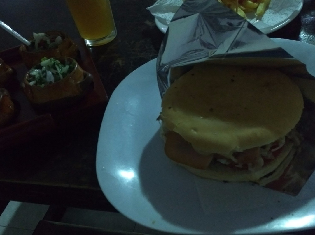 Piendamo餐馆和美食-Super Olafo Comida Rapida Artesanal