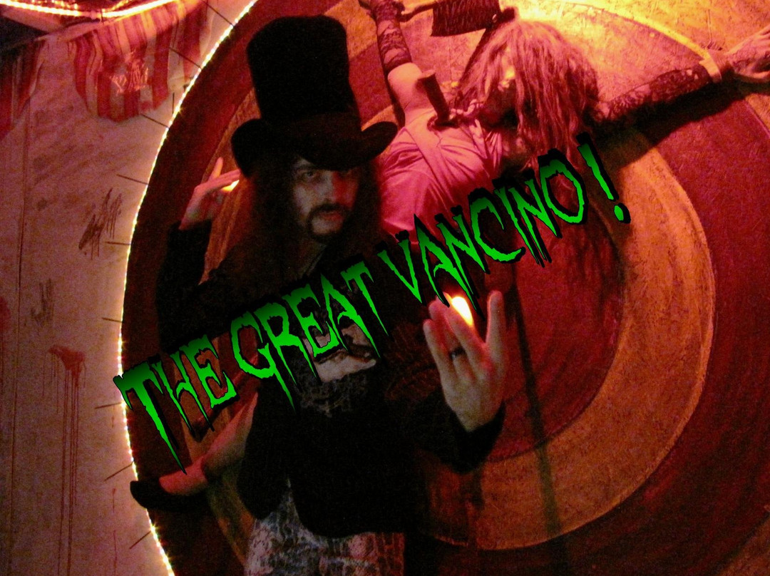 Creepy Hollow Haunted Woods景点图片