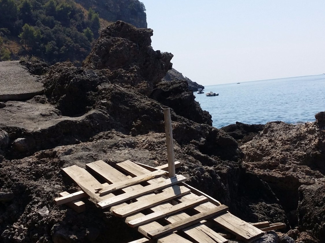 Rena d'u Nastru Beach景点图片