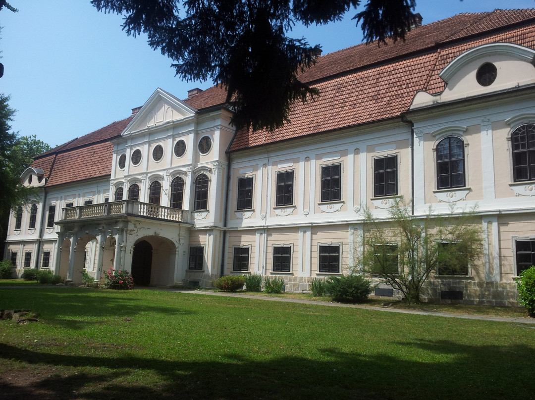 Unije旅游攻略图片