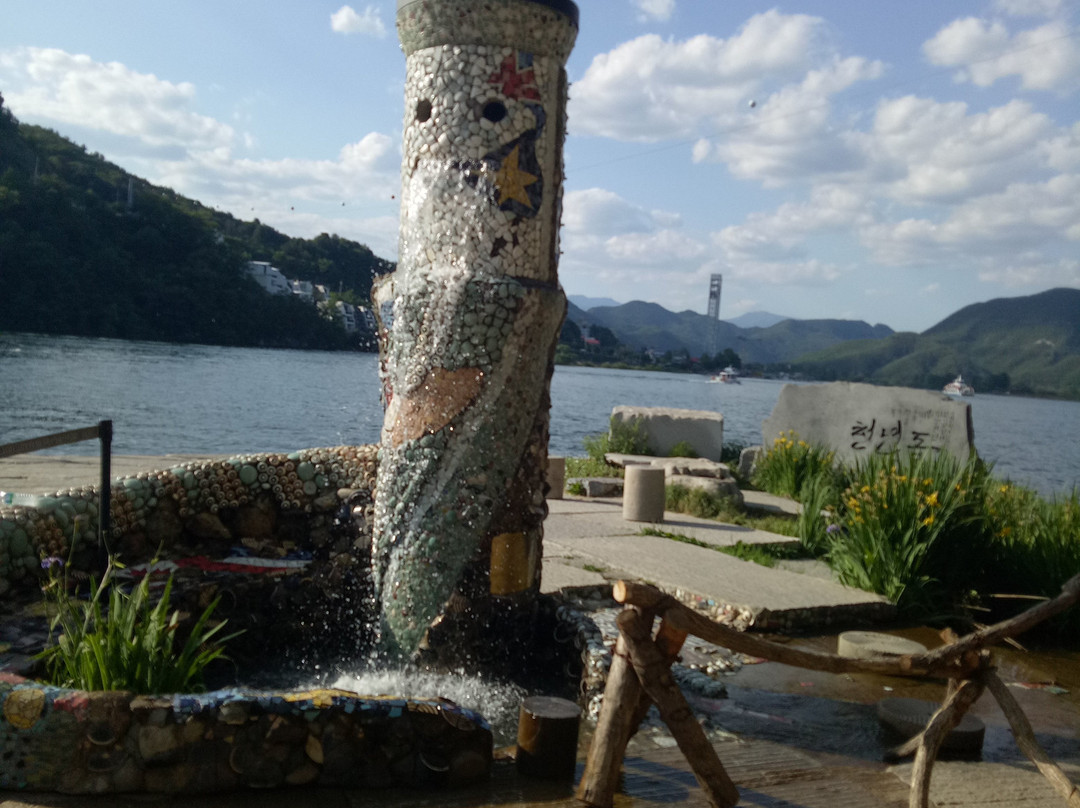 骊州郡餐馆和美食-Nami Islands Garden