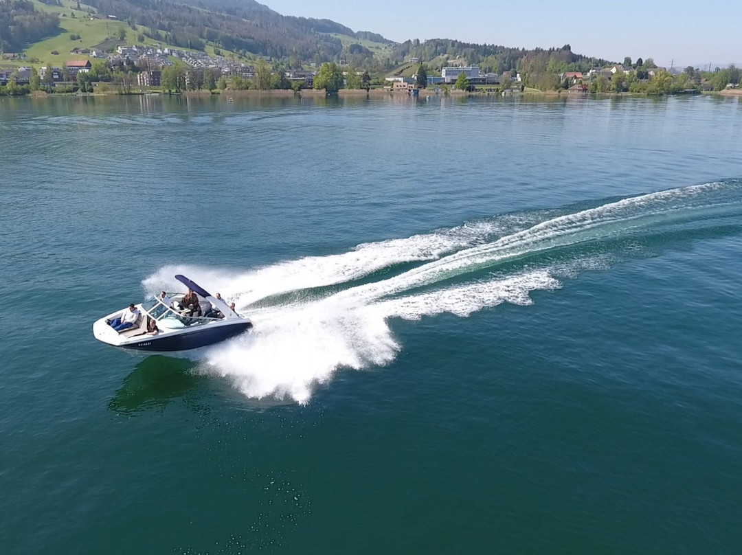 Hensa Lago Marina