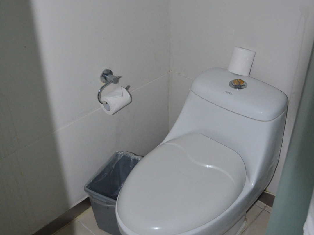 上海汉庭虹口足球场店主图