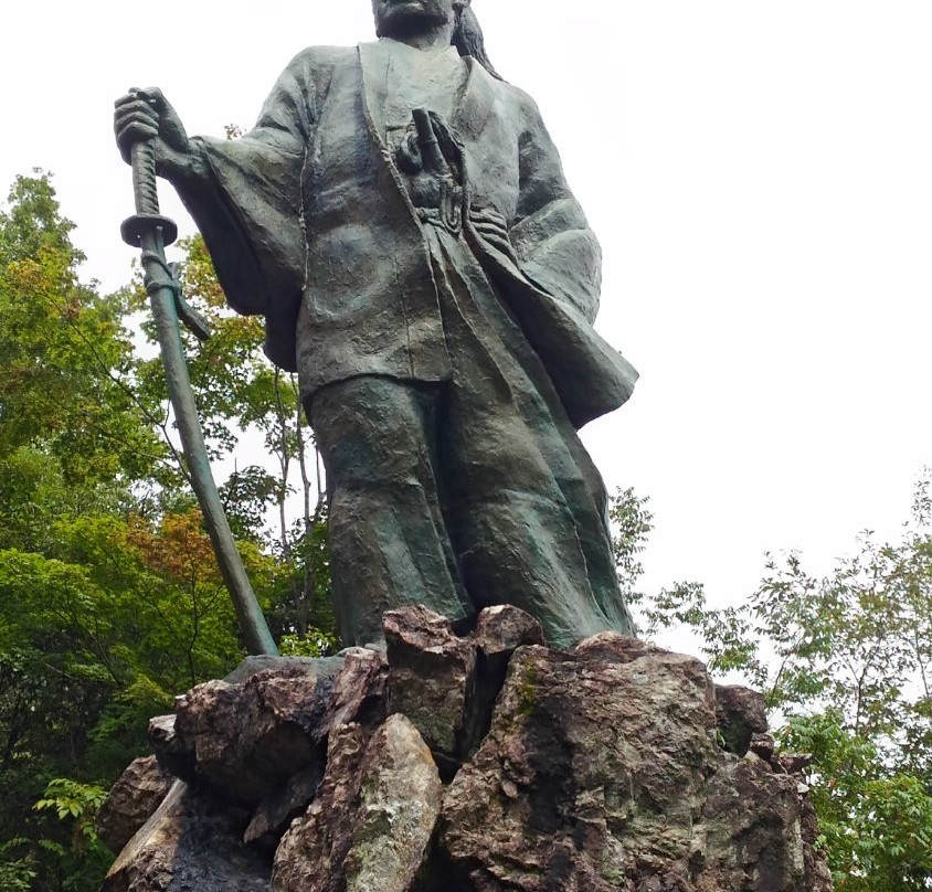 Statue of Yoshimura Kotaro景点图片