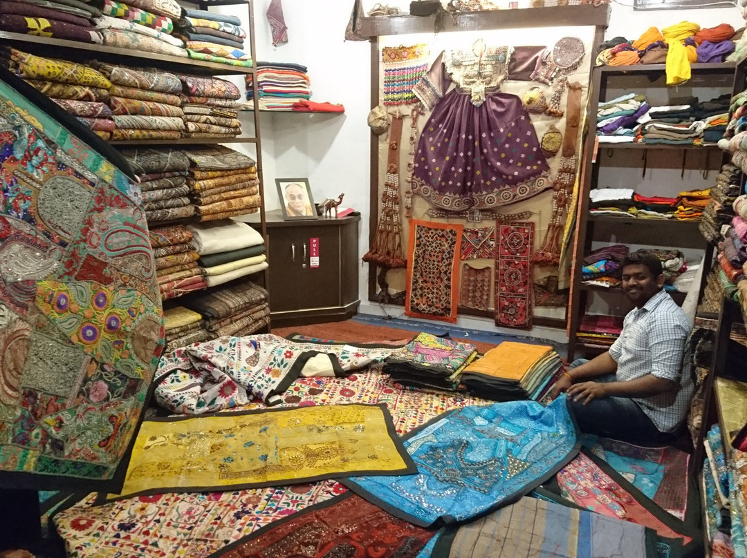 Desert Art Gallery-杰伊瑟尔梅尔必去景点