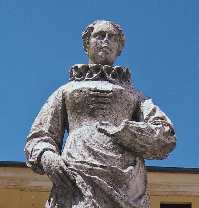 Monumento Dedicato a Domenica Calubini景点图片