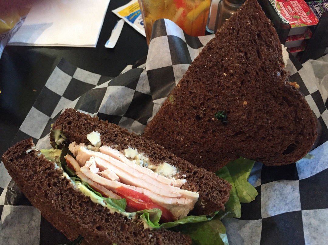 纽波特餐馆和美食-Cafe Stephanie