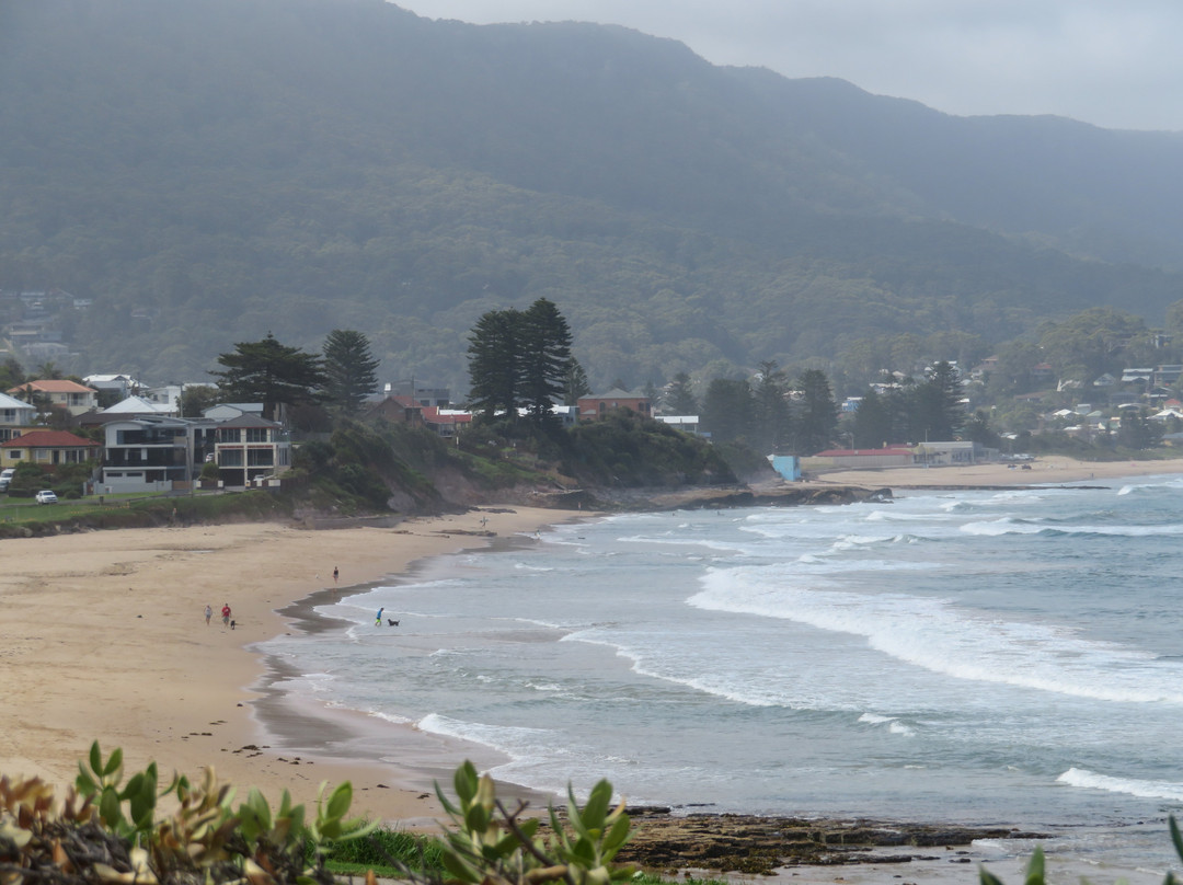 Mccauleys Beach景点图片
