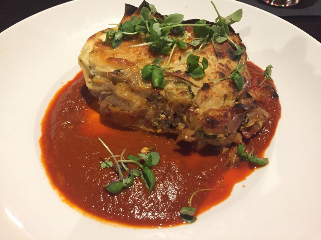 Medina餐馆和美食-One Eleven Bistro