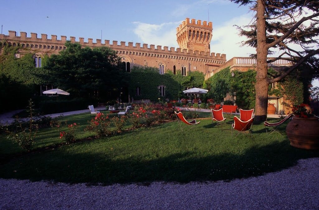 Castello di Magona主图