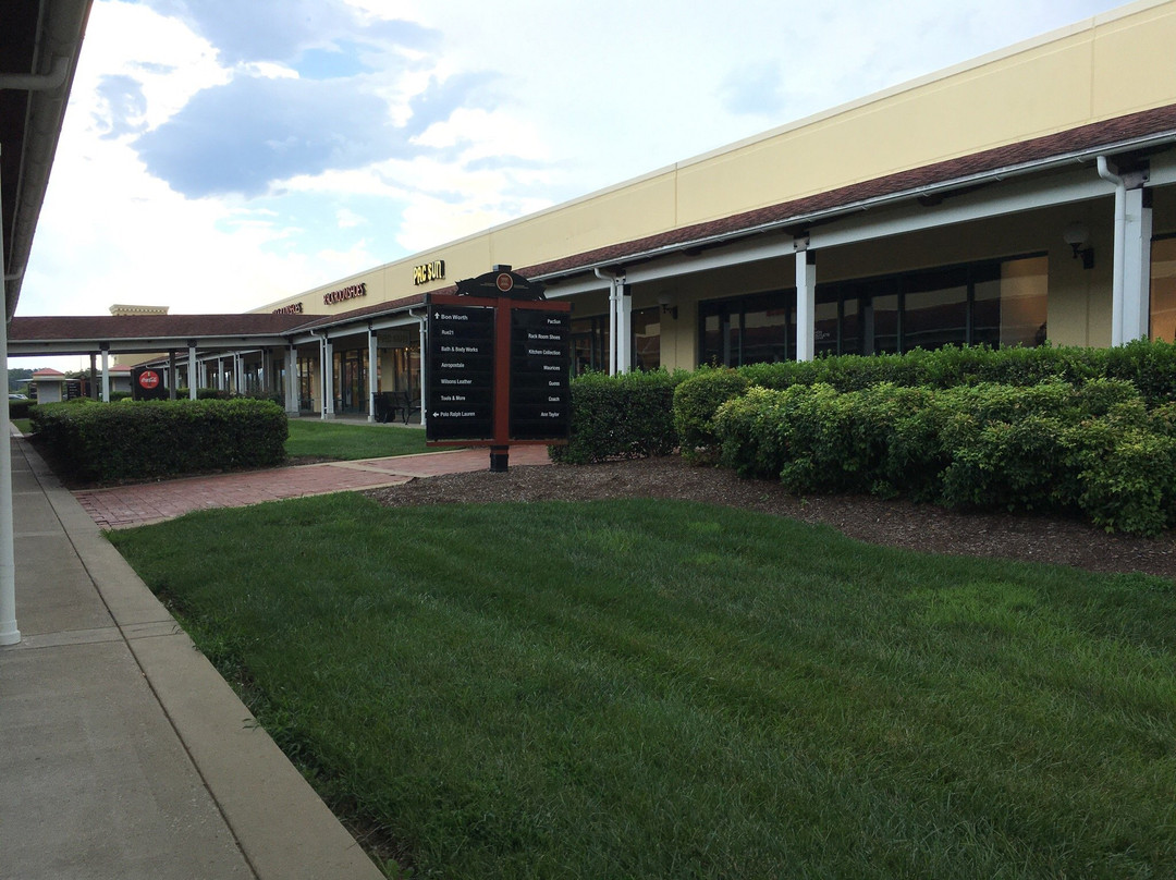 Lebanon Outlet Marketplace-Lebanon必去景点