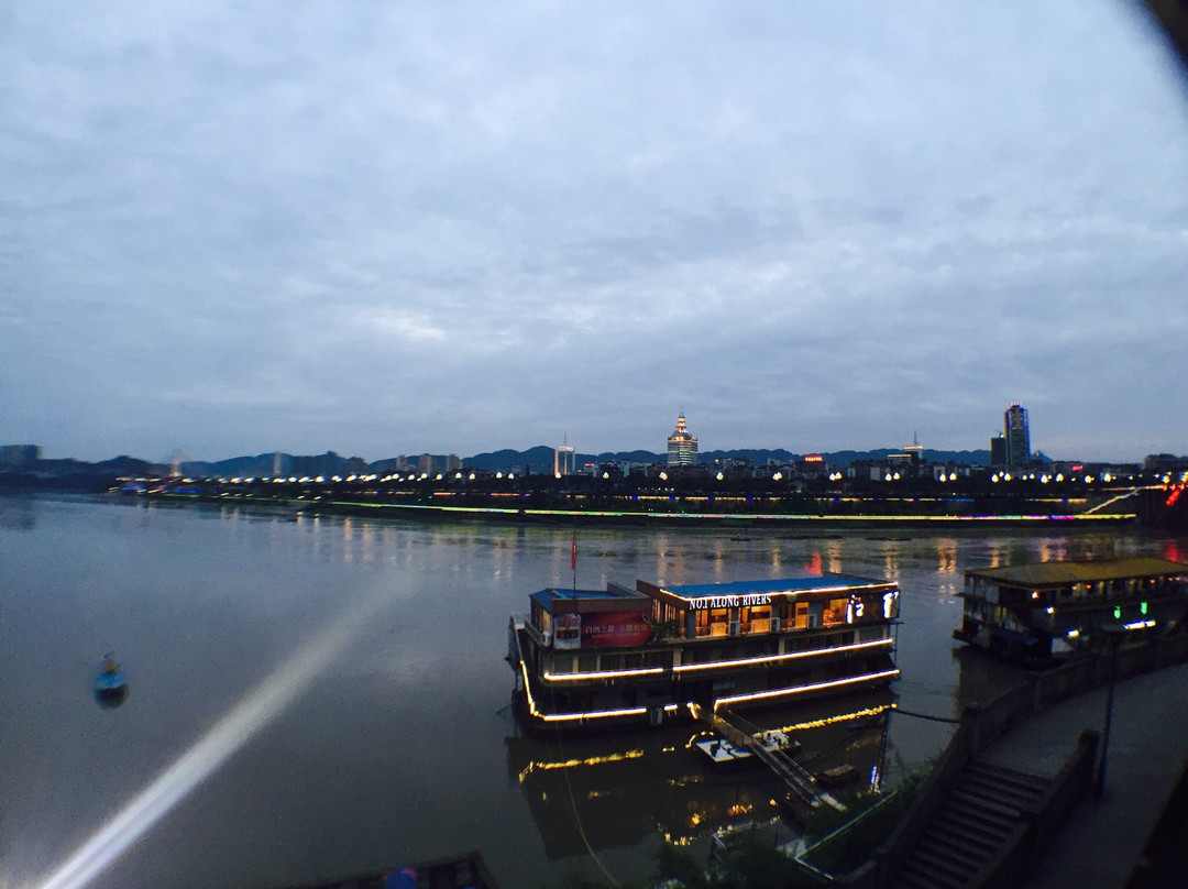 合江门-宜宾市必去景点