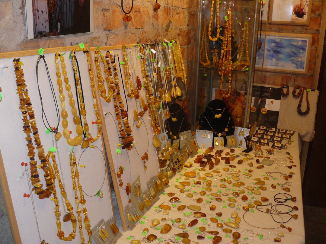 Amber Workshop景点图片