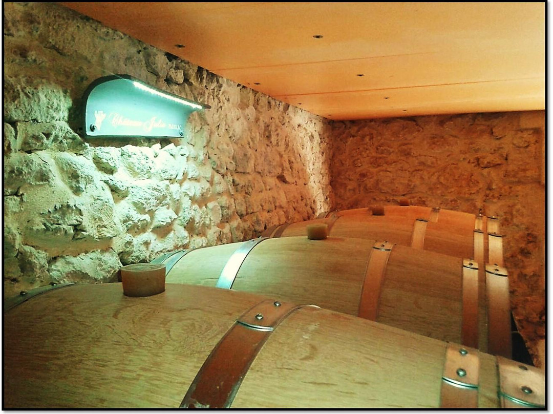 Château Julia-Saint-Laurent-Medoc必去景点