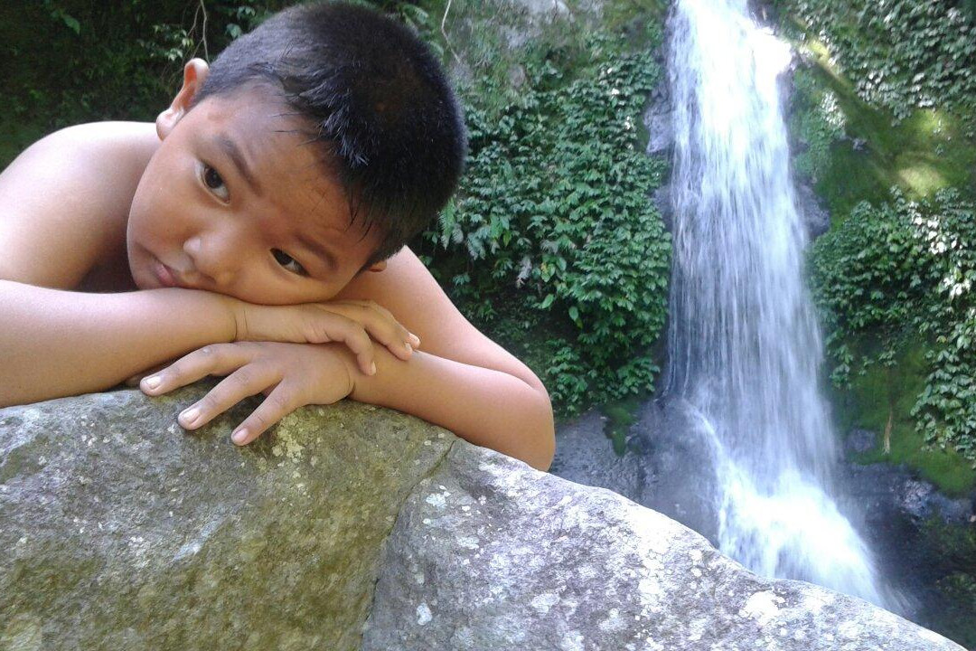 Binangawan Falls-卡米金省必去景点