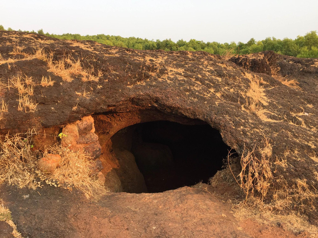 Shiva Cave景点图片