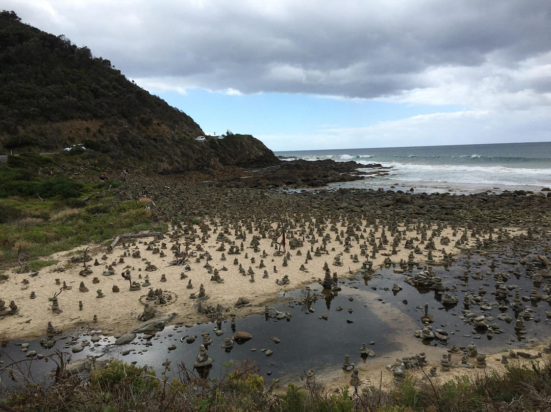 阿波罗湾旅游景点-Carisbrook Creek