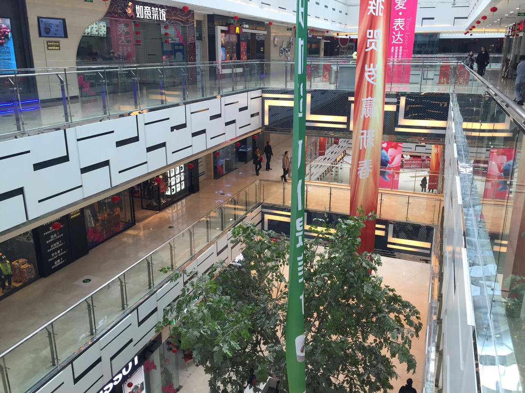 万达广场(黄山西路)-镇江市必去景点