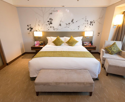 广州中心皇冠假日酒店主图