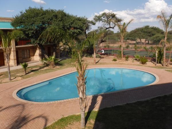 Kang Ultra Stop-泳池