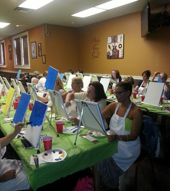 Sip & Dipity Paint Bar-斯普林菲尔德必去景点