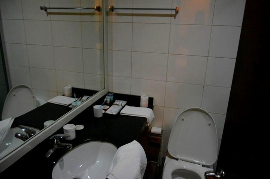 融旅华达宾馆（南京新街口店）主图