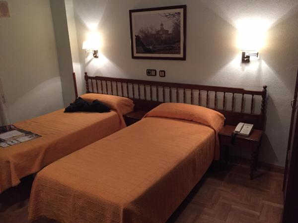 依特博索酒店-官方