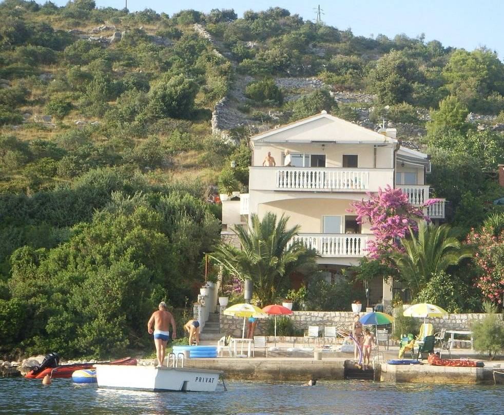 Apartments Villa Branka