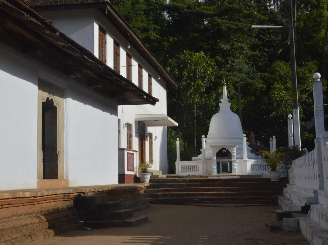 Asgiriya Maha Viharaya-康提必去景点