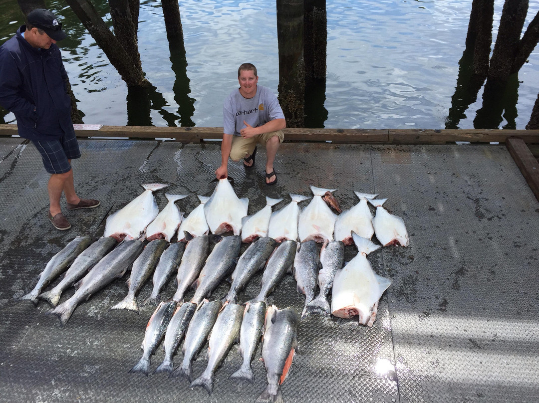 Terry's BC Fishing Charters景点图片