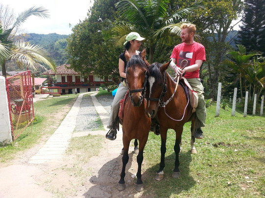 Cabalgatas San Pablo-萨伦托必去景点