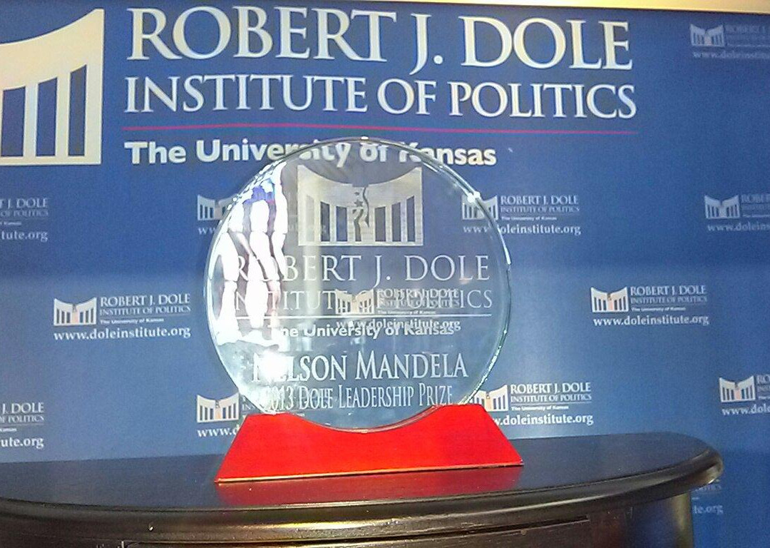 Robert J. Dole Institute of Politics-劳伦斯必去景点