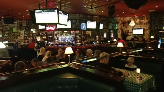Sollentuna餐馆和美食-O'Learys - Sollentuna Centrum
