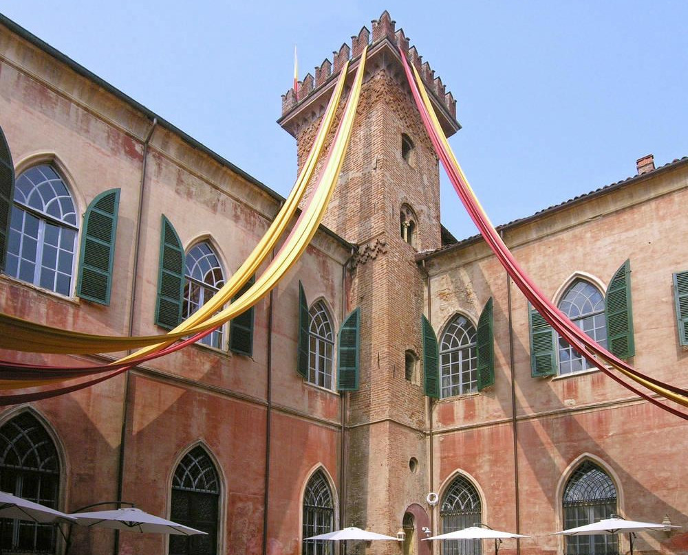 Castello Sannazzaro Di Giarole-Giarole必去景点