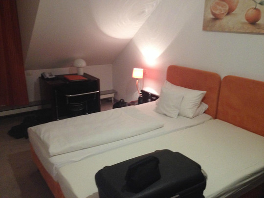 Erkrath酒店住宿-Hotel Garni Unterfeldhaus