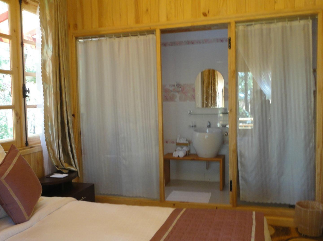 Mong Mo Hill-大勒必去景点